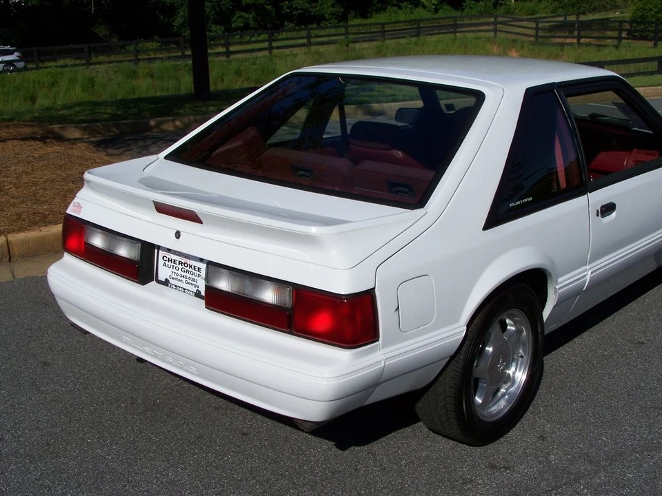 1992 Ford Mustang 3rd Gen - Image 27 of 31