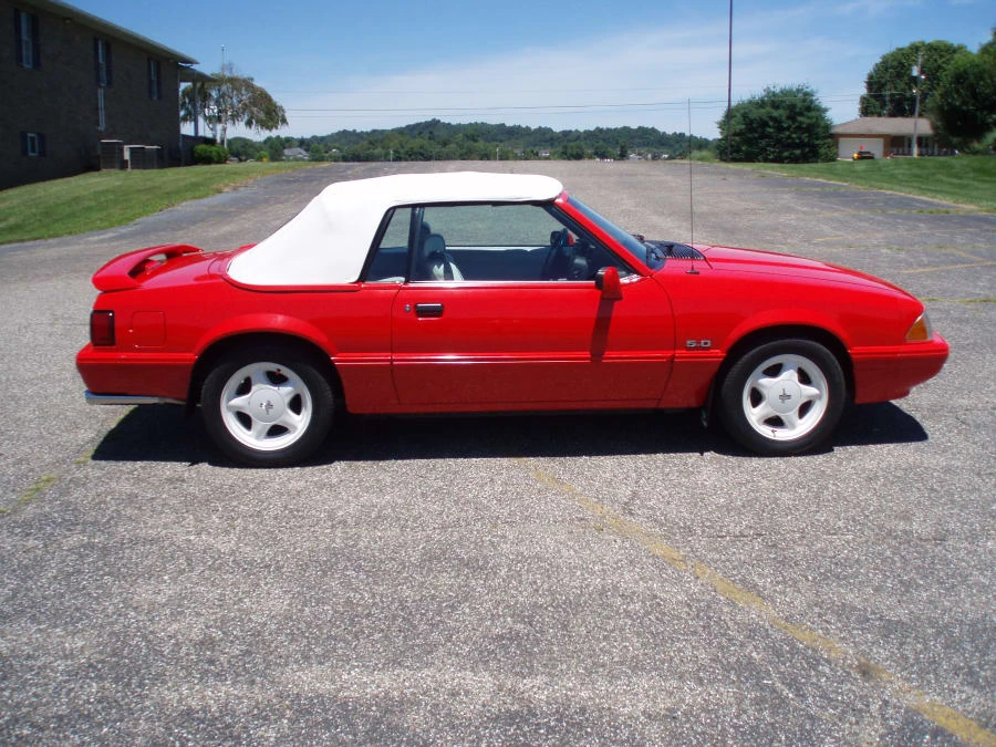 1992 Ford Mustang 3rd Gen - Image 2 of 8