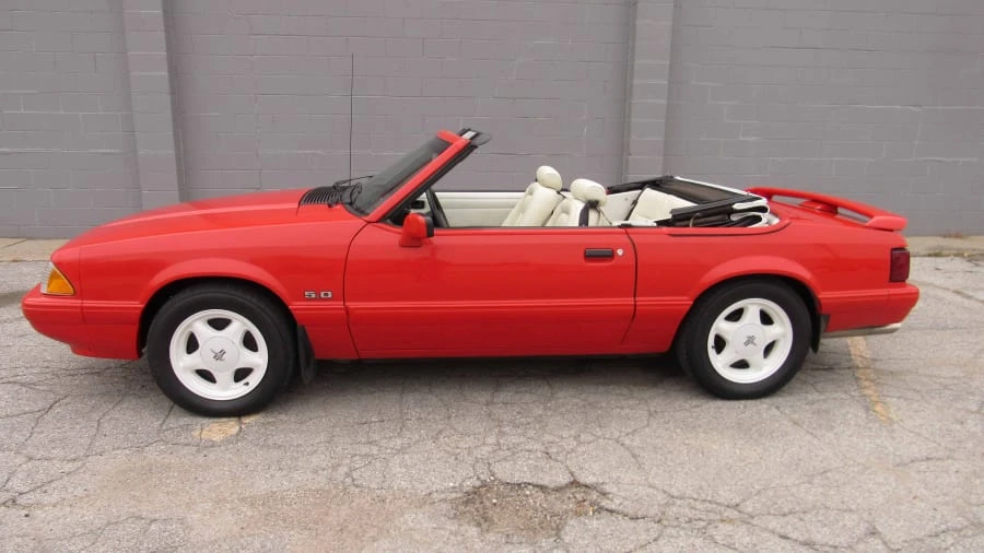 1992 Ford Mustang 3rd Gen - Image 2 of 19