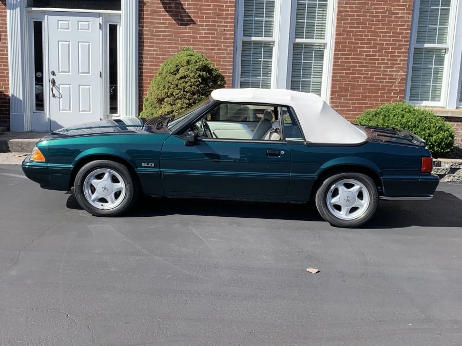 1992 Ford Mustang 3rd Gen - Image 2 of 7