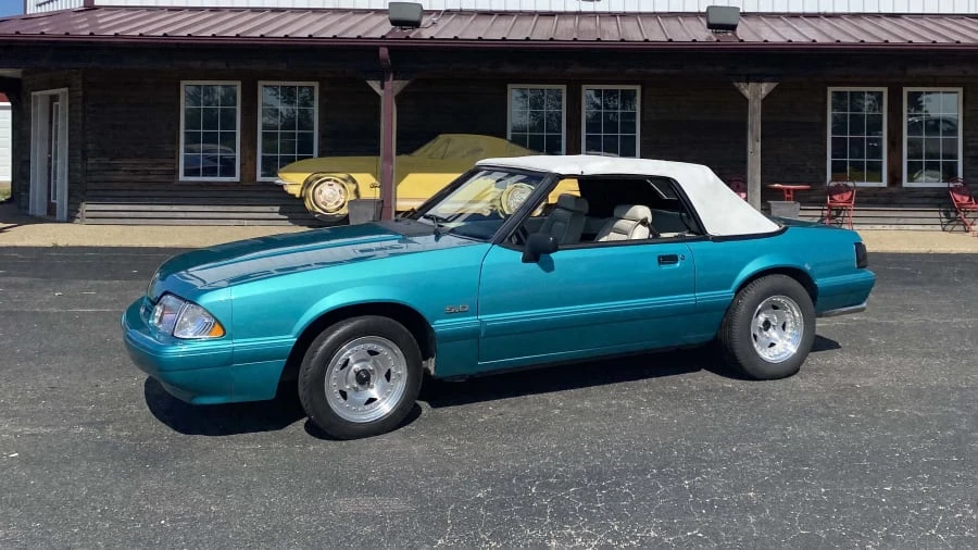 1992 Ford Mustang 3rd Gen - Image 6 of 13