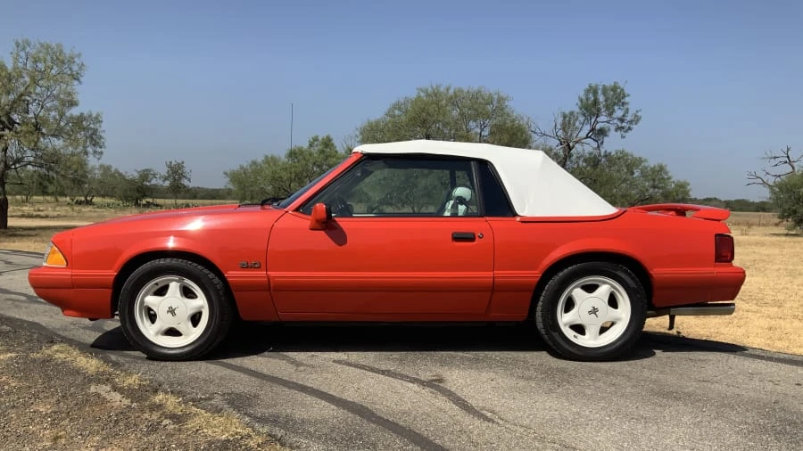1992 Ford Mustang 3rd Gen - Image 9 of 14