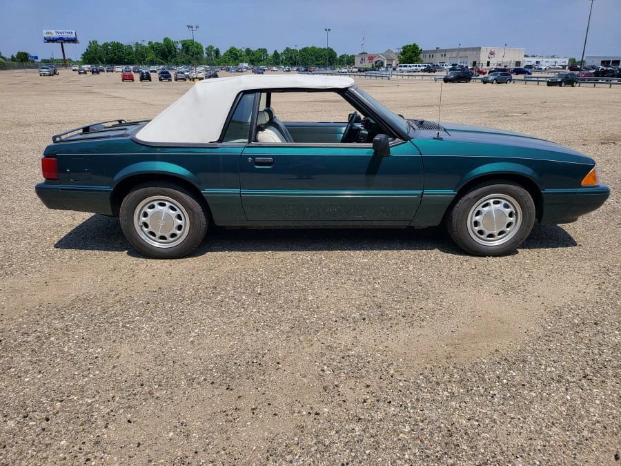 1992 Ford Mustang 3rd Gen - Image 2 of 15