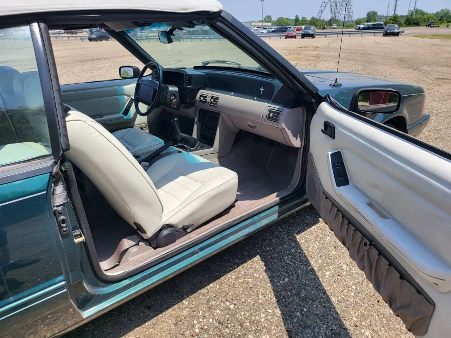 1992 Ford Mustang 3rd Gen - Image 10 of 15