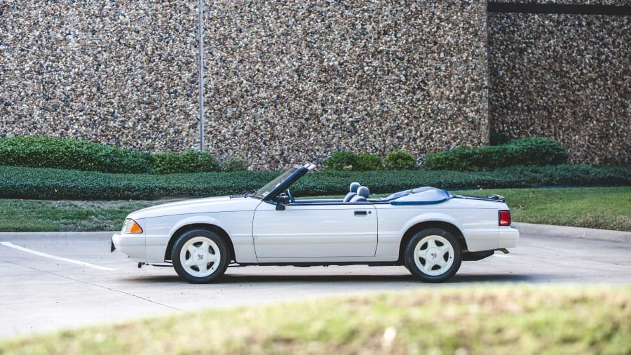 1992 Ford Mustang 3rd Gen - Image 2 of 12