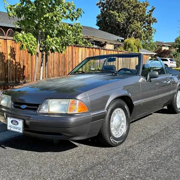 1992 Ford Mustang LX Convertible