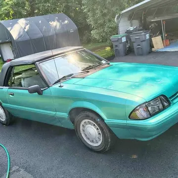 1992 Ford Mustang LX Convertible