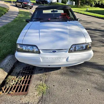 1992 Ford Mustang LX Convertible