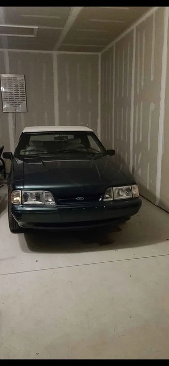 1992 Ford Mustang 3rd Gen - Image 5 of 8