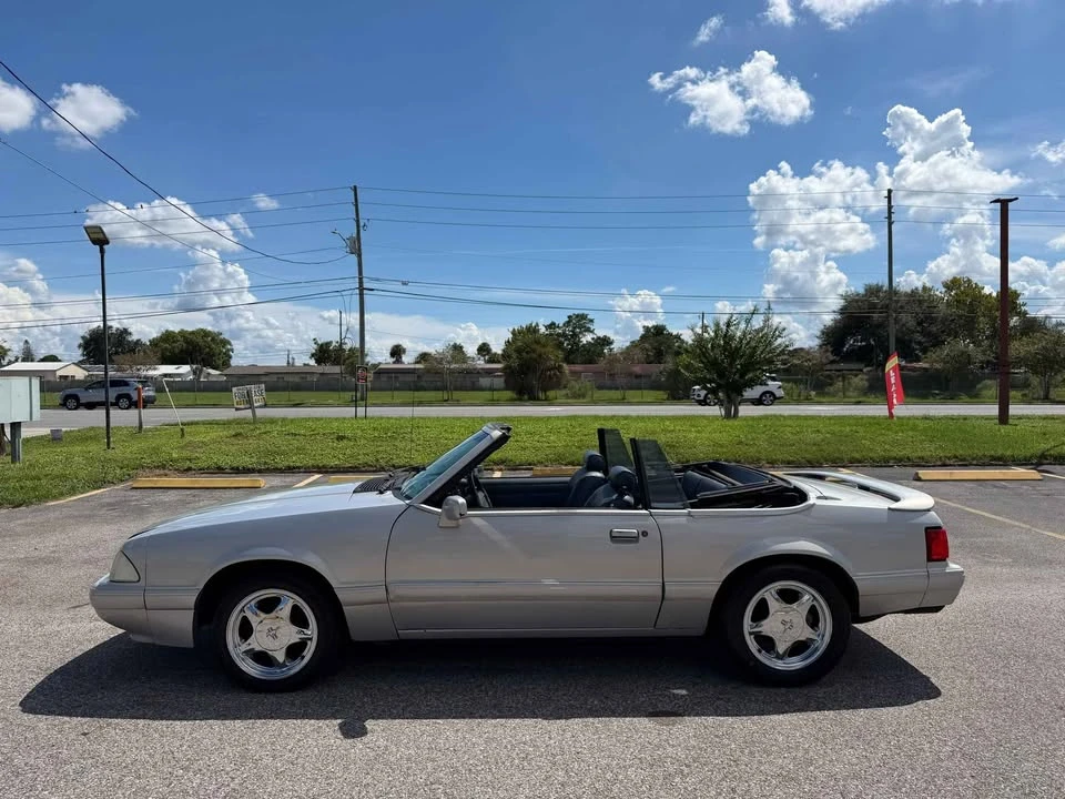 1992 Ford Mustang 3rd Gen - Image 5 of 19