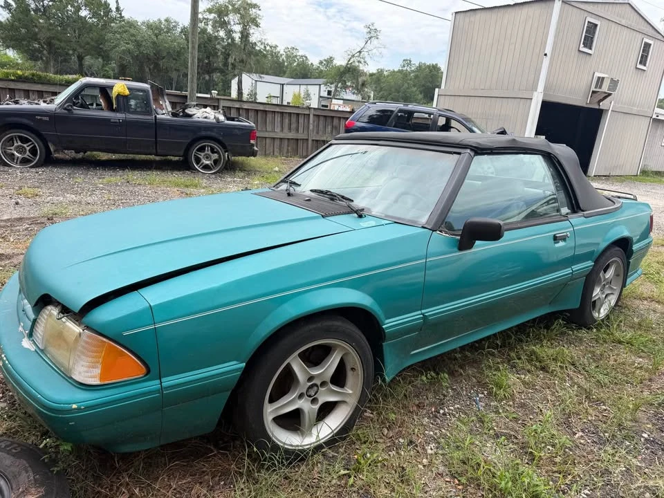 1992 Ford Mustang 3rd Gen - Image 2 of 5