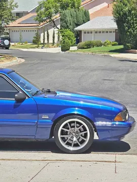 1992 Ford Mustang LX Coupe 2D