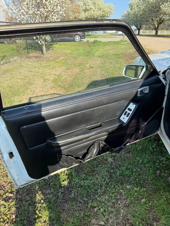 1992 Ford Mustang 3rd Gen - Image 7 of 14
