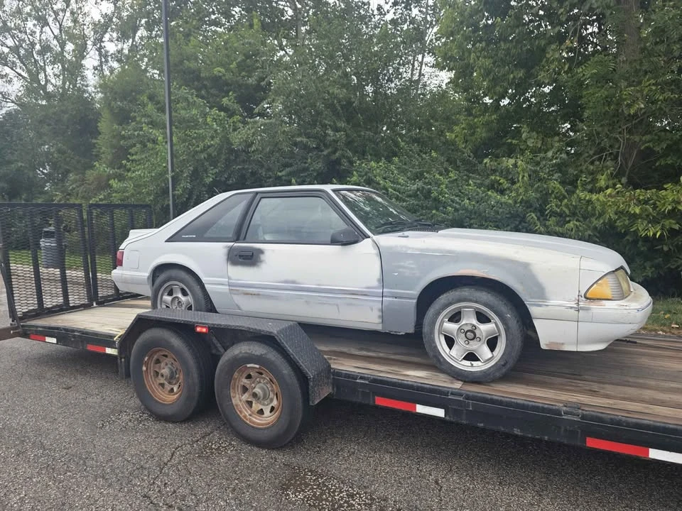 1992 Ford Mustang 3rd Gen - Image 2 of 3