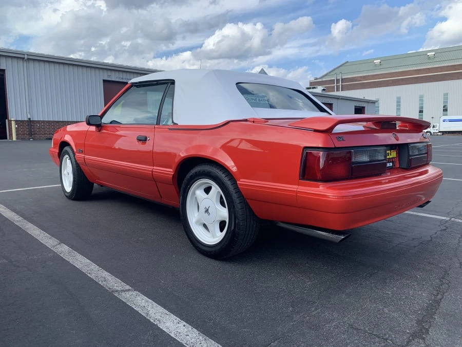 1992 Ford Mustang 3rd Gen - Image 2 of 3