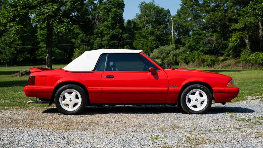 1992 Ford Mustang 3rd Gen - Image 9 of 31