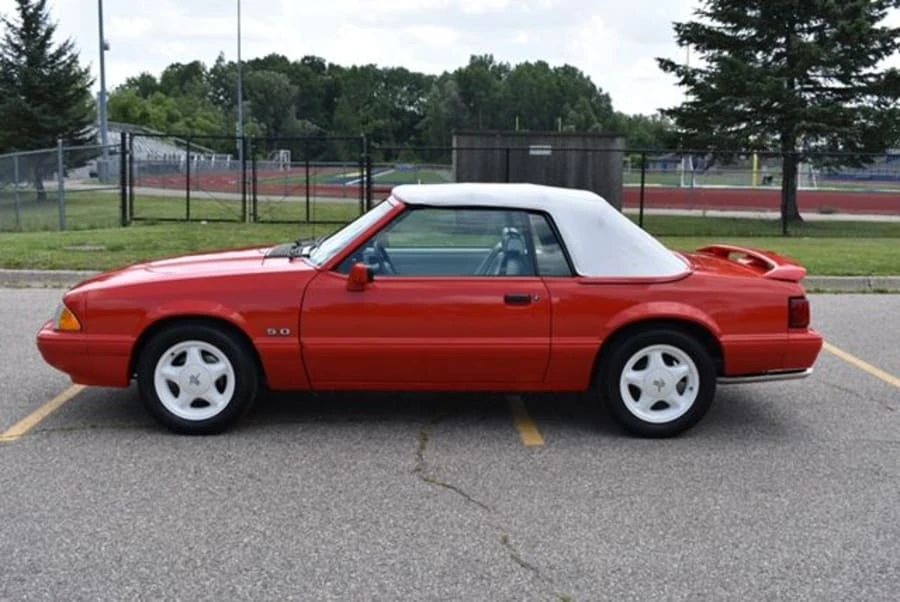 1992 Ford Mustang 3rd Gen - Image 2 of 16