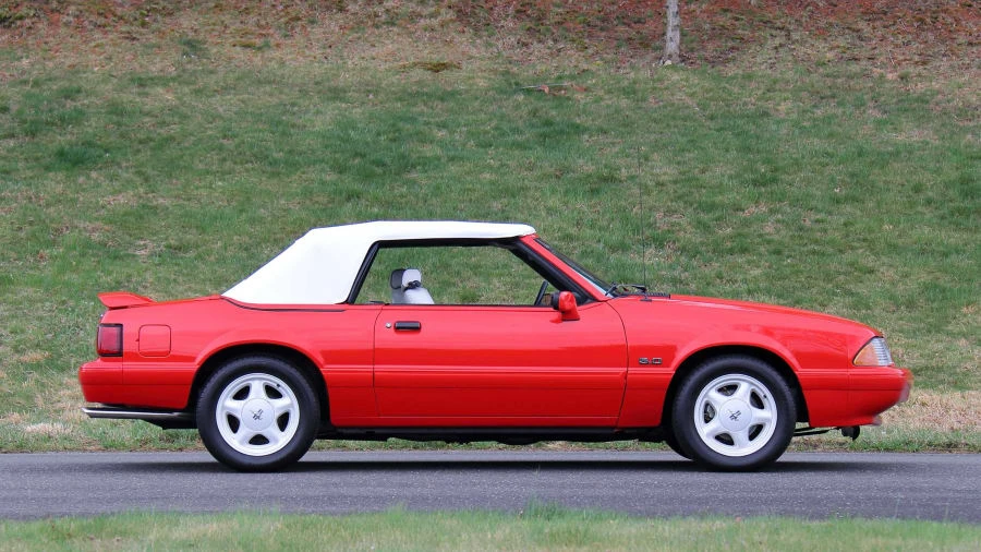 1992 Ford Mustang 3rd Gen - Image 8 of 31