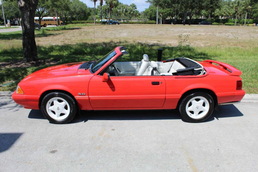 1992 Ford Mustang 3rd Gen - Image 2 of 31