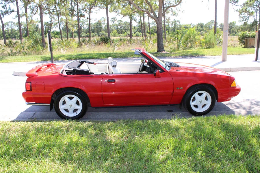 1992 Ford Mustang 3rd Gen - Image 18 of 31