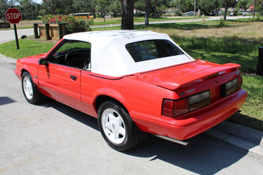 1992 Ford Mustang 3rd Gen - Image 26 of 31