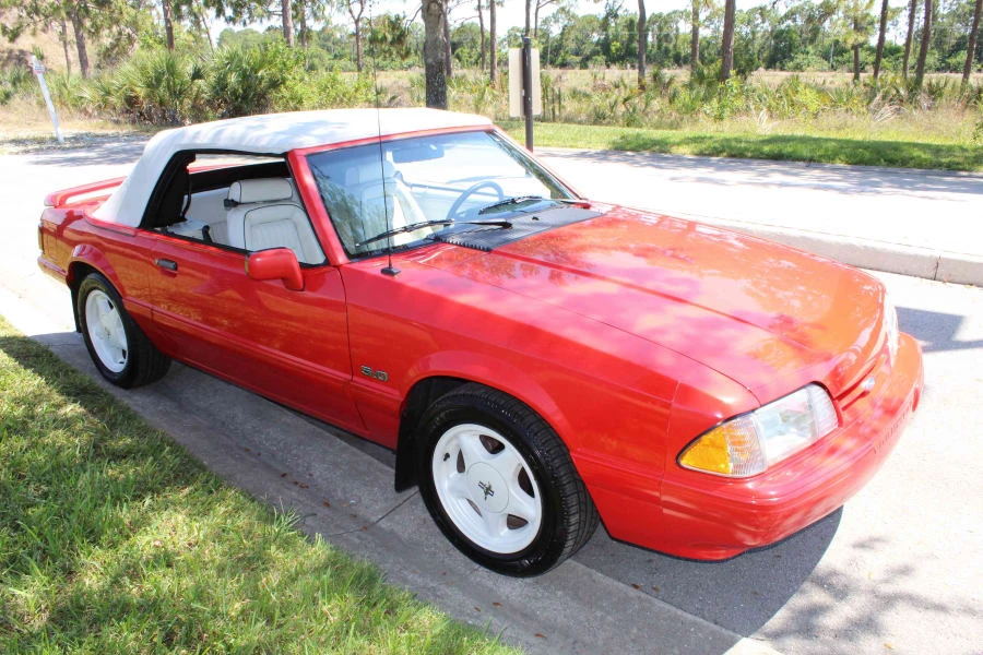 1992 Ford Mustang 3rd Gen - Image 29 of 31