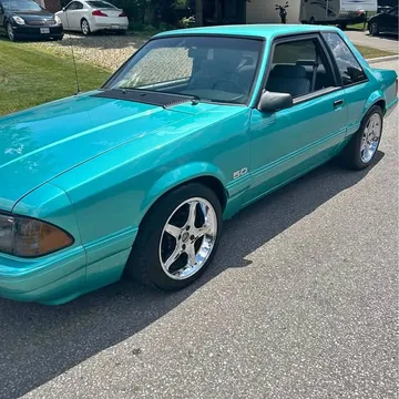 1992 Ford Mustang