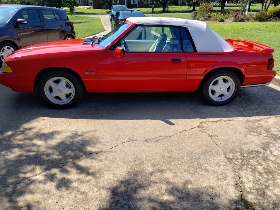 1992 Ford Mustang 3rd Gen - Image 4 of 20