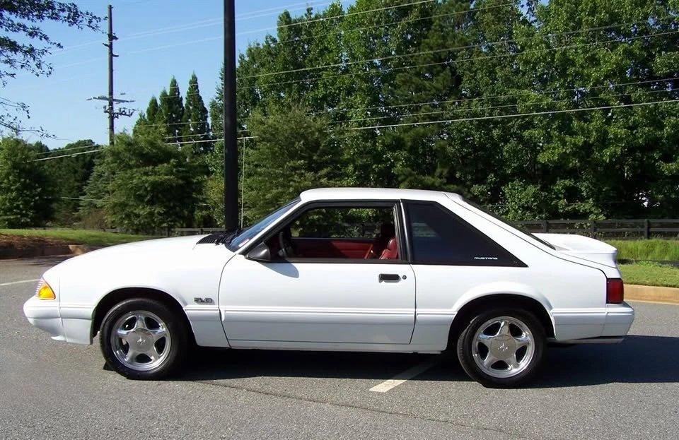 1992 Ford Mustang 3rd Gen - Image 6 of 20