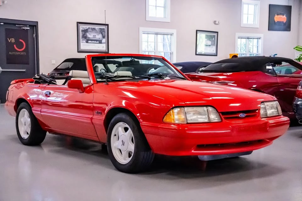 1992 Ford Mustang 3rd Gen - Image 10 of 20