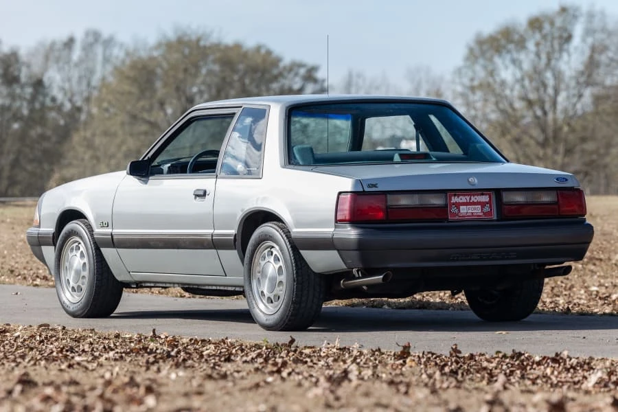 1992 Ford Mustang 3rd Gen - Image 7 of 24