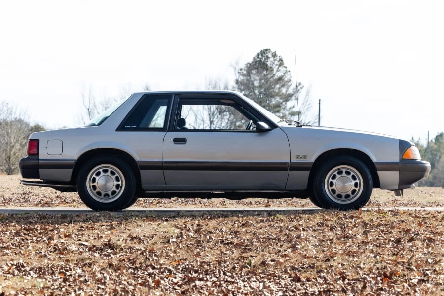 1992 Ford Mustang 3rd Gen - Image 2 of 24