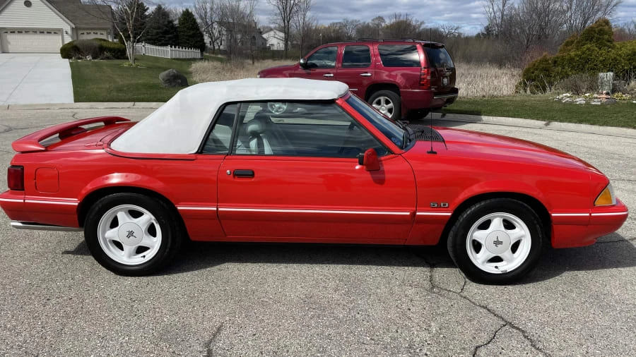 1992 Ford Mustang 3rd Gen - Image 7 of 8