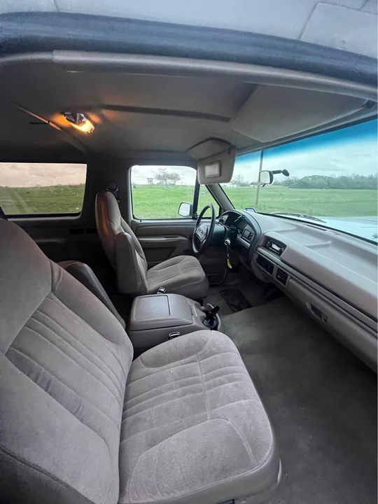1992 Ford Bronco 5th Gen - Image 9 of 10