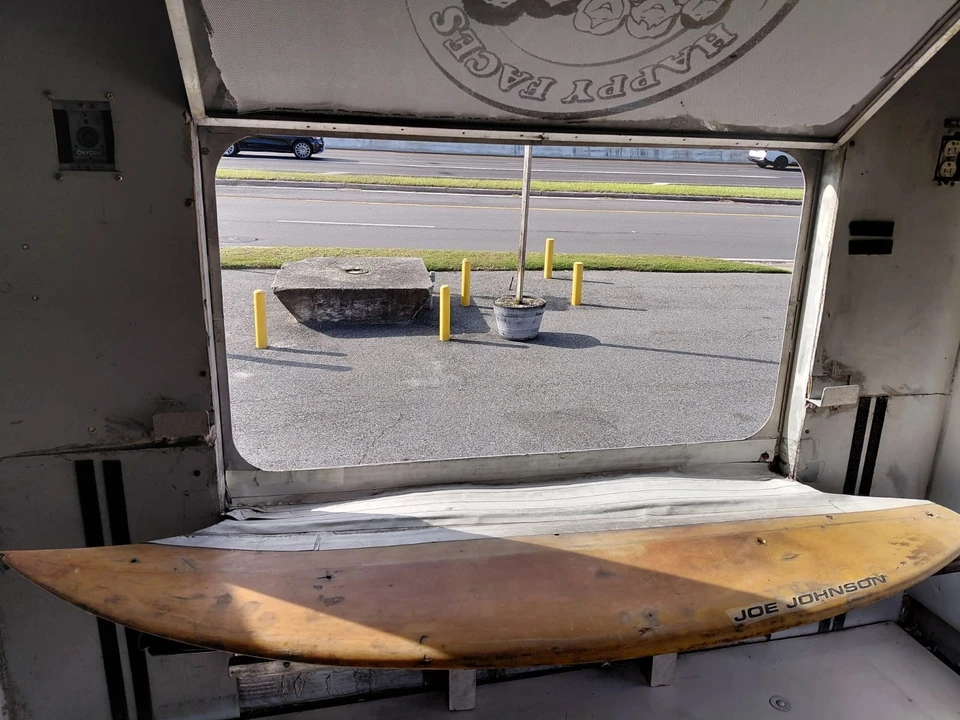 1992 Ford Econoline Van - Image 5 of 17