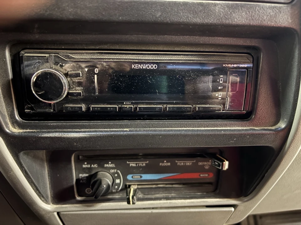 1992 Ford Ranger 1st Gen - Image 10 of 12