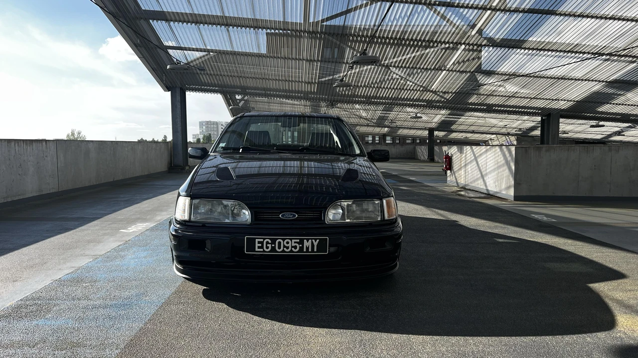 1992 Ford Sierra RS Cosworth - Image 10 of 31