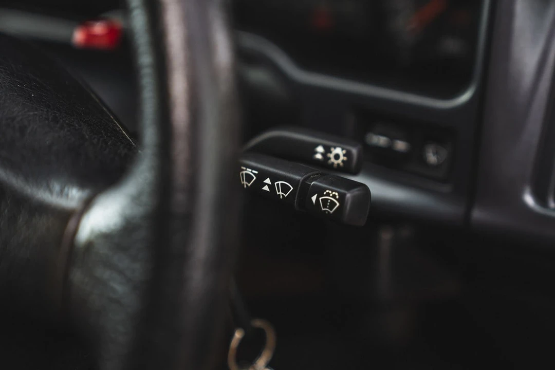 1992 Ford Sierra RS Cosworth - Image 14 of 30