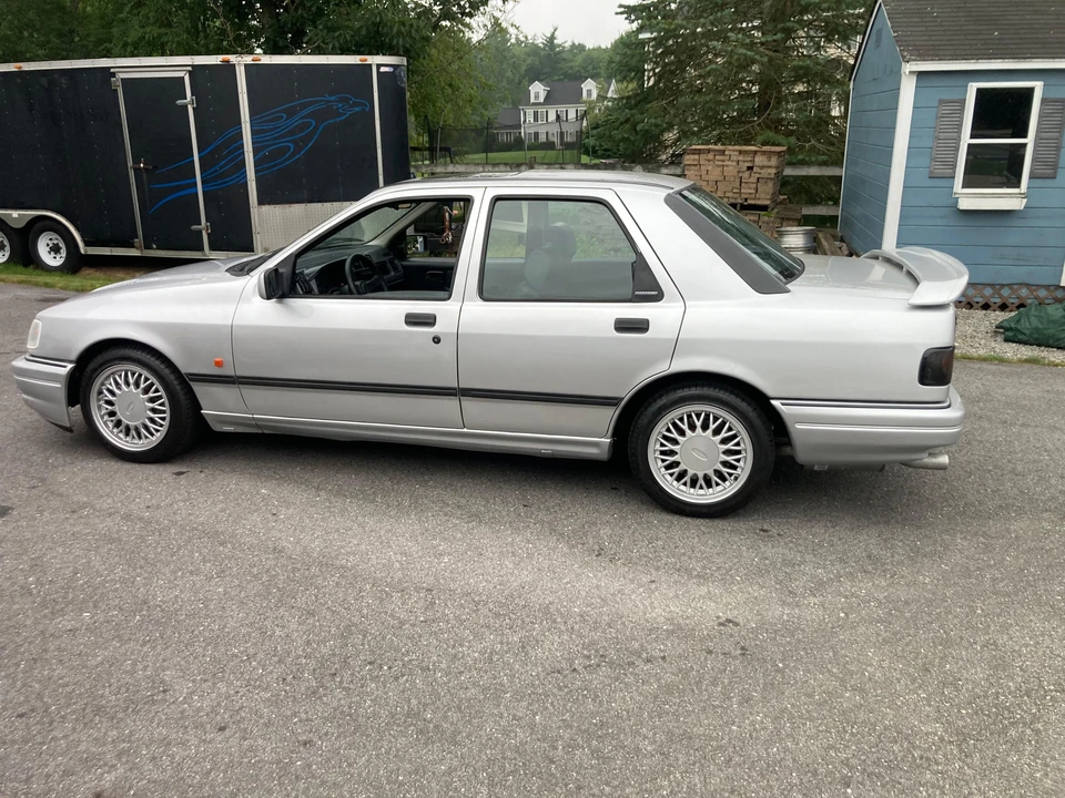 1992 Ford Sierra RS Cosworth - Image 10 of 31