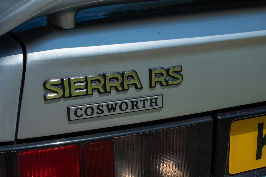 1992 Ford Sierra RS Cosworth - Image 27 of 31