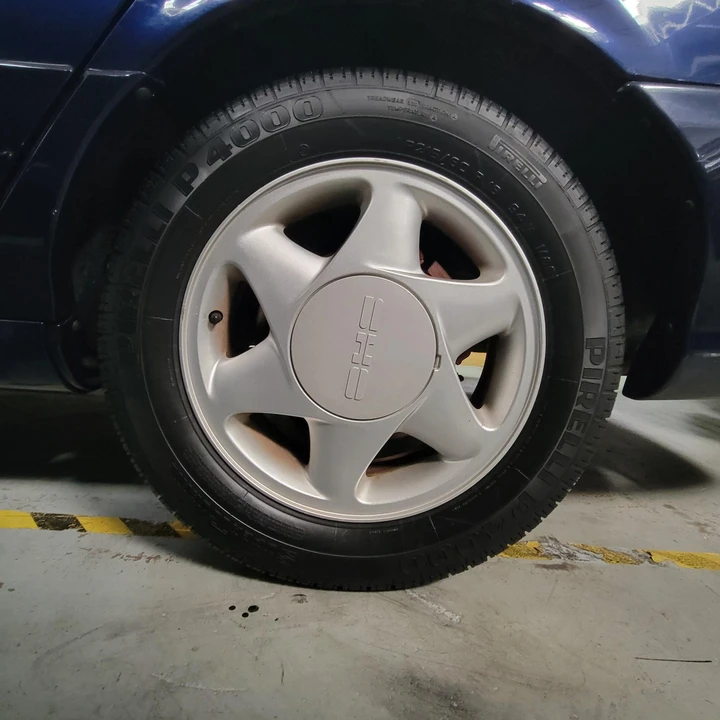 1992 Ford Taurus SHO 2nd Gen - Image 15 of 21