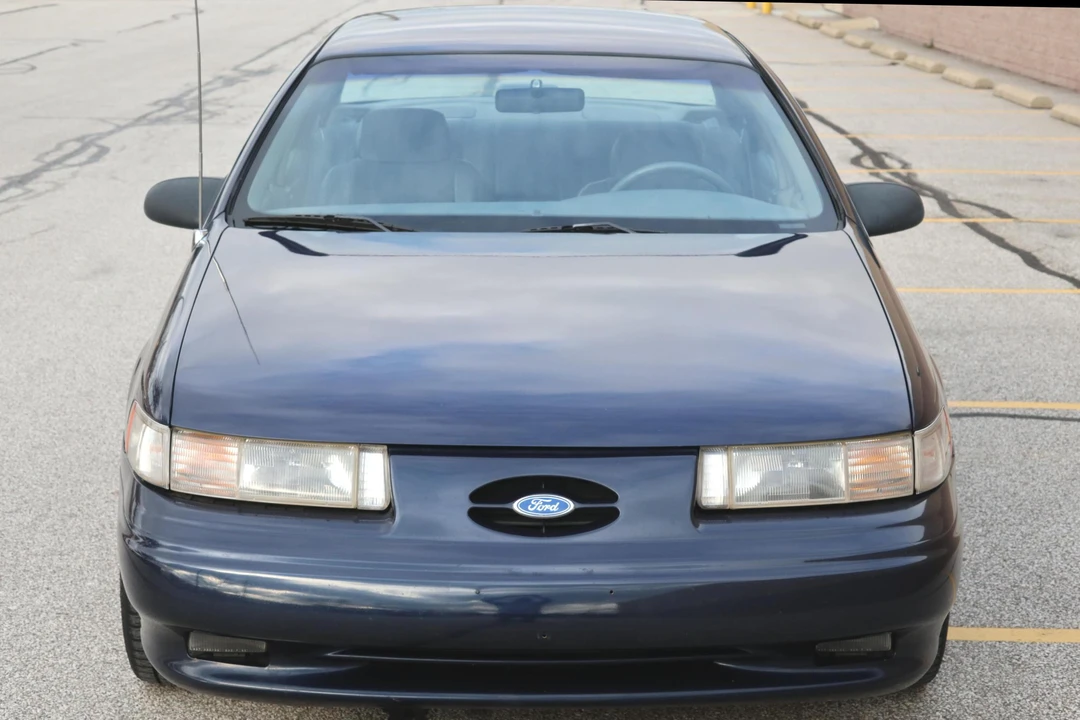 1992 Ford Taurus SHO 2nd Gen - Image 2 of 21