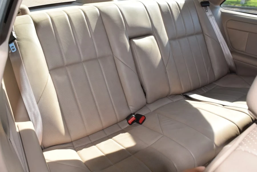 1992 Ford Thunderbird 10th Gen - Image 8 of 12