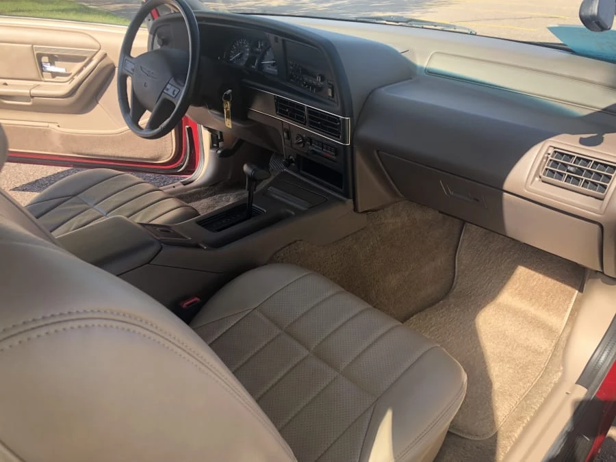 1992 Ford Thunderbird 10th Gen - Image 5 of 12