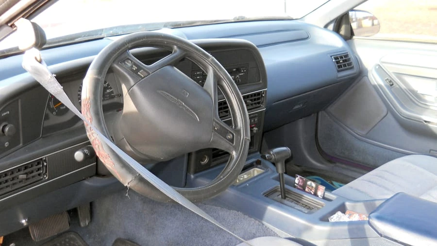 1992 Ford Thunderbird 10th Gen - Image 3 of 8