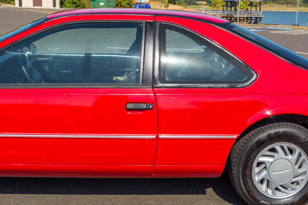 1992 Ford Thunderbird 10th Gen - Image 31 of 31