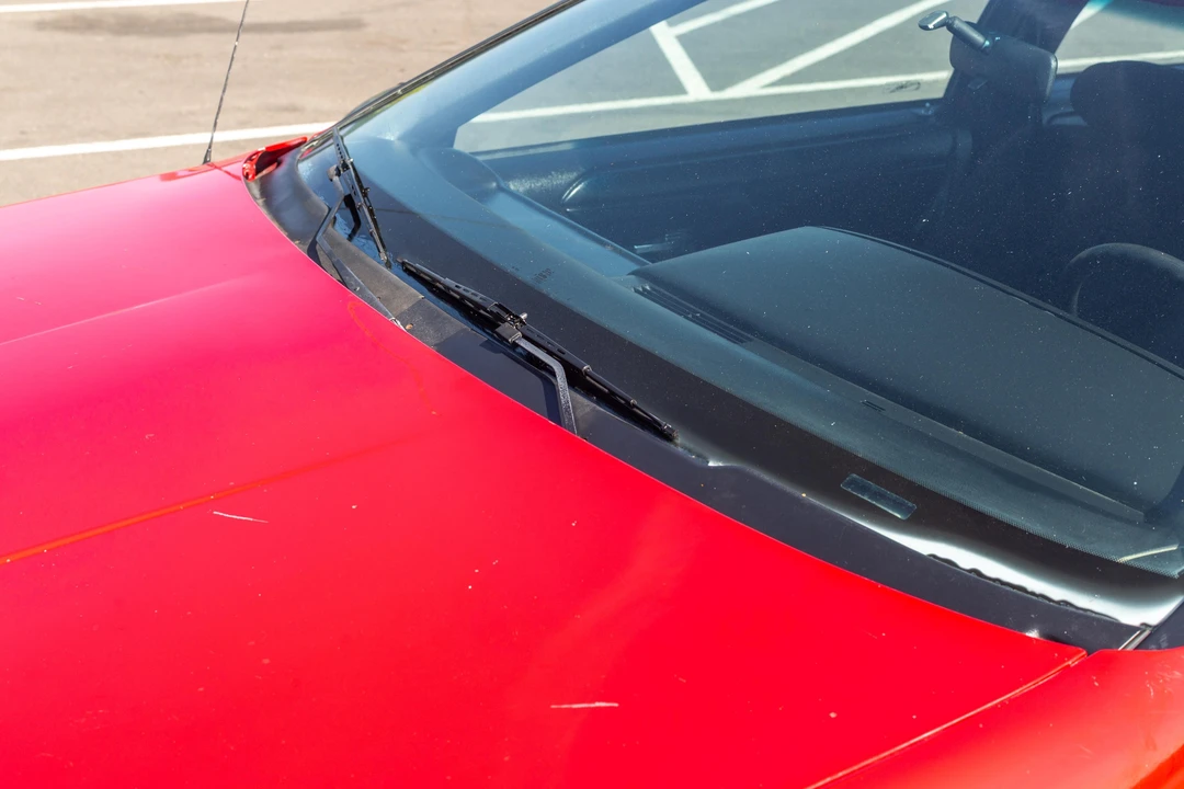 1992 Ford Thunderbird 10th Gen - Image 21 of 31