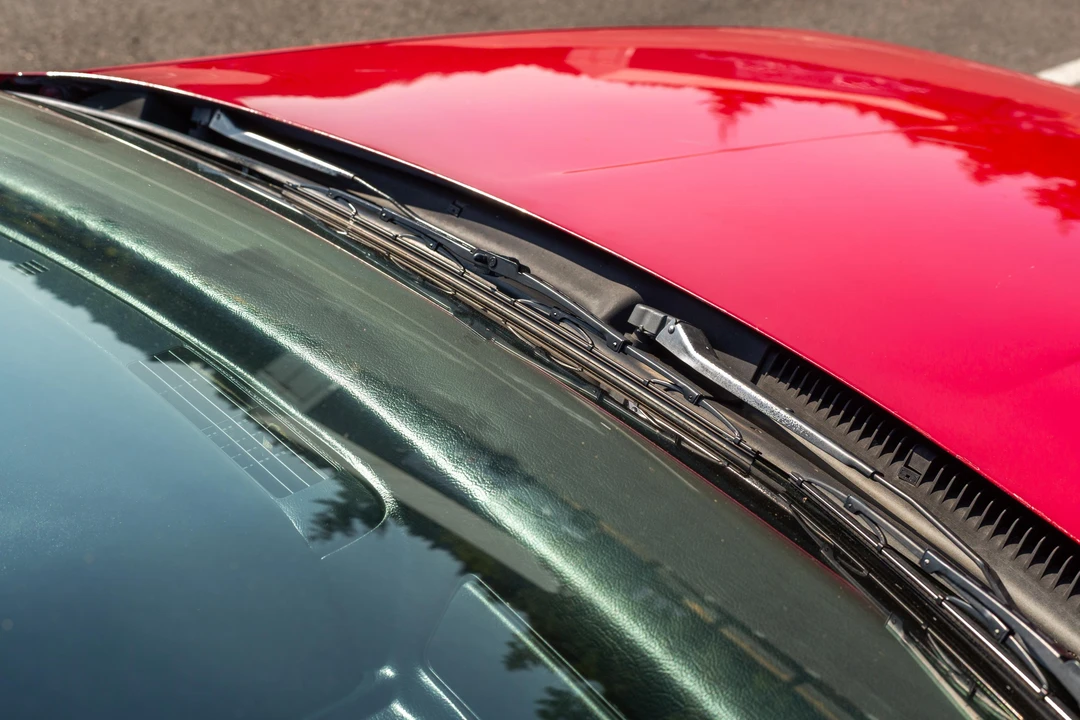 1992 Ford Thunderbird 10th Gen - Image 24 of 31