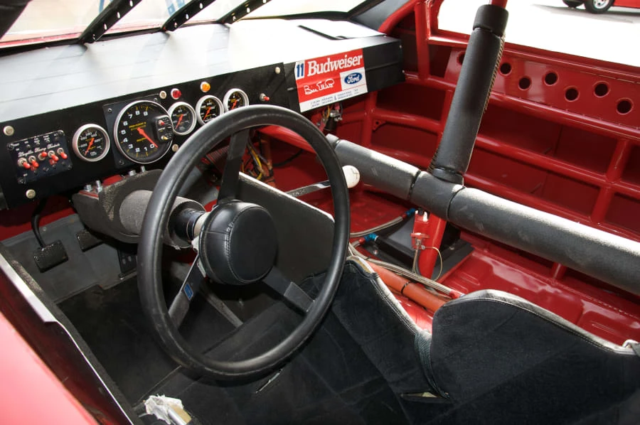 1992 Ford Thunderbird 10th Gen - Image 3 of 6
