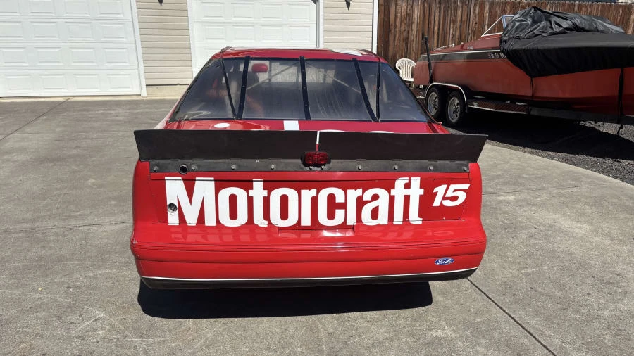1992 Ford Thunderbird 10th Gen - Image 4 of 19
